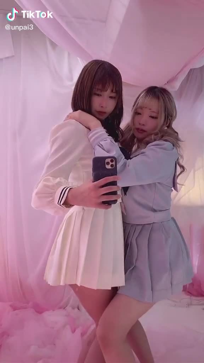 てんしちゃんとえちえちな衣装着て撮影だった.うんぱい屈伸してるだけでわらう👶@tns828