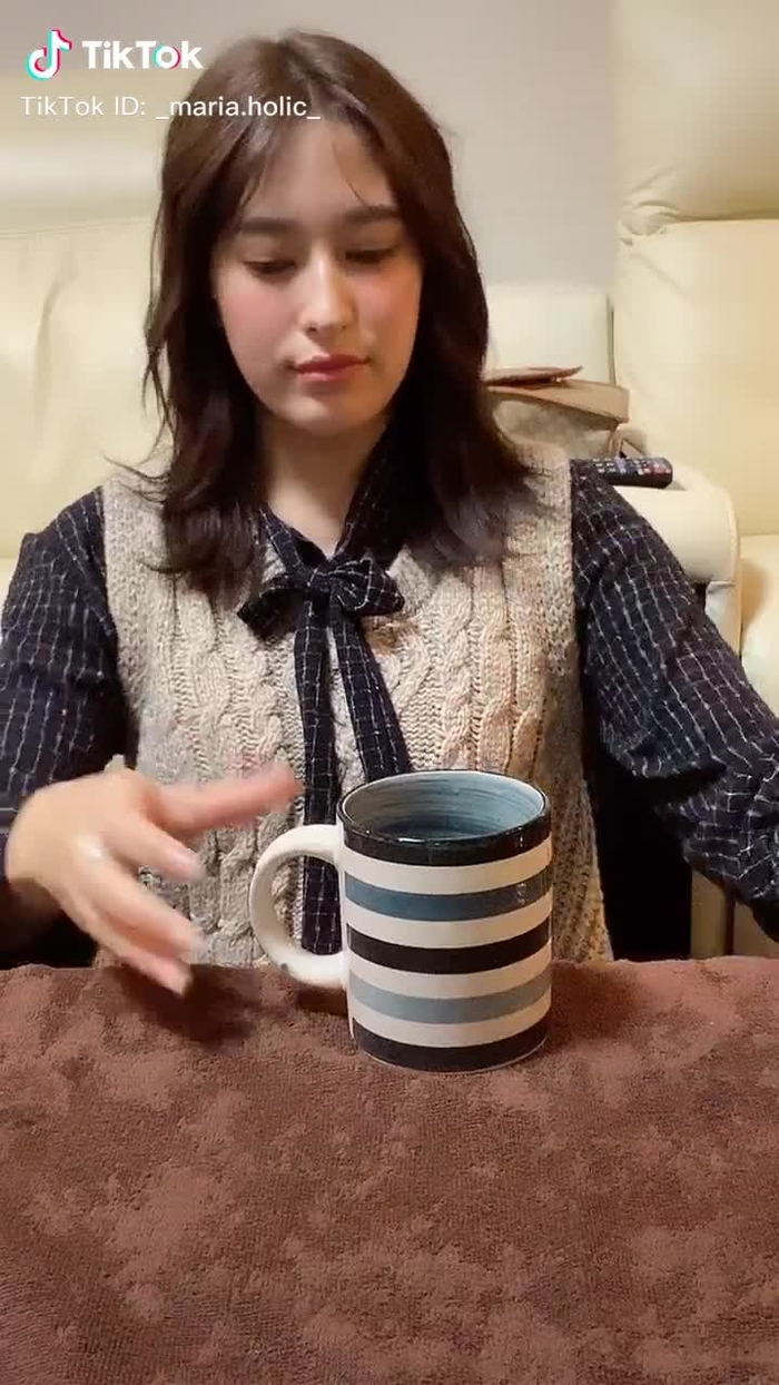 海外動画の真似したら顔にぶっかかったヨ#おうちxmas