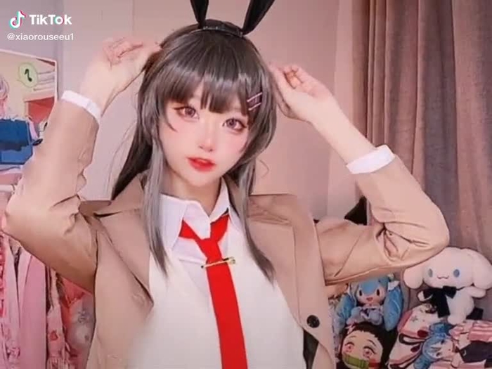 麻衣学姐的变装你喜欢吗？  #樱岛麻衣  #小柔seeu #tiktok中国 #douyin #cosplay #loveyou ❤🐰