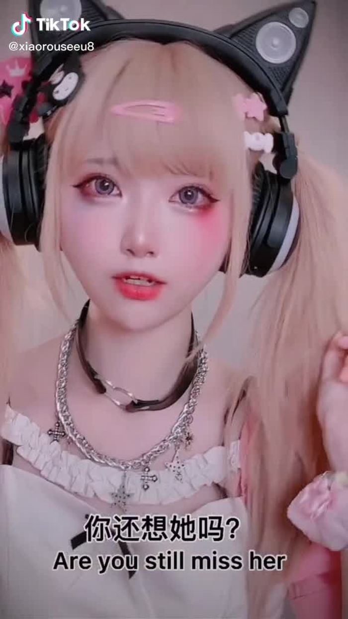 😭😭#viral_video #foryou #fyp 我在打他 2