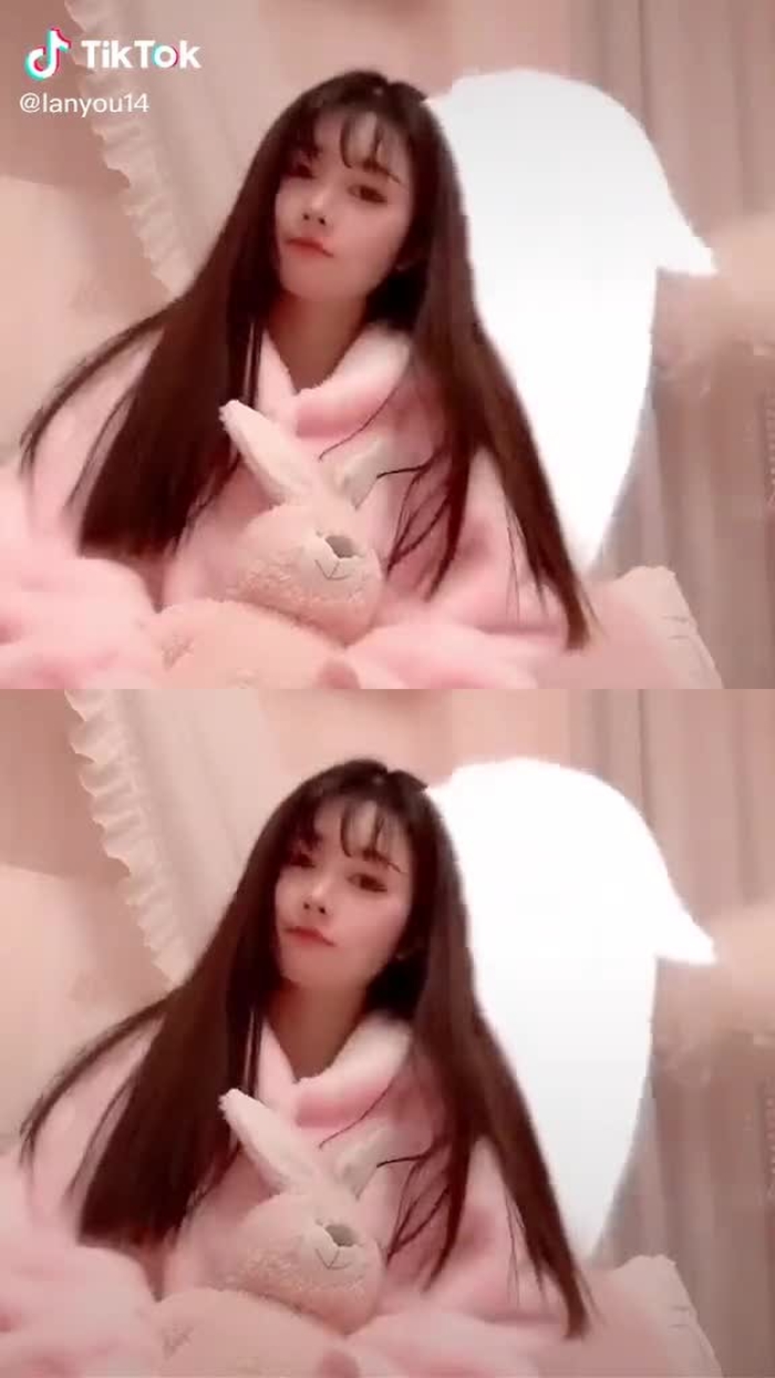 小柔SeeU_tiểu kim lùn (@xiaorouseeu9) on TikTok 14