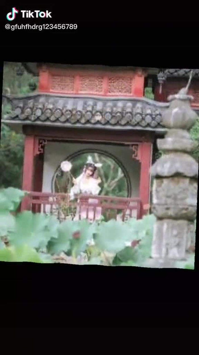 小柔SeeU_tiểu kim lùn (@xiaorouseeu9) on TikTok 37