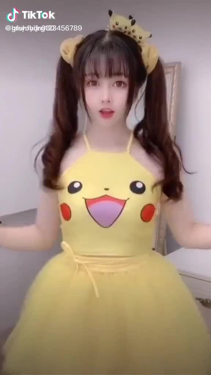 小柔SeeU_tiểu kim lùn (@xiaorouseeu9) on TikTok 38