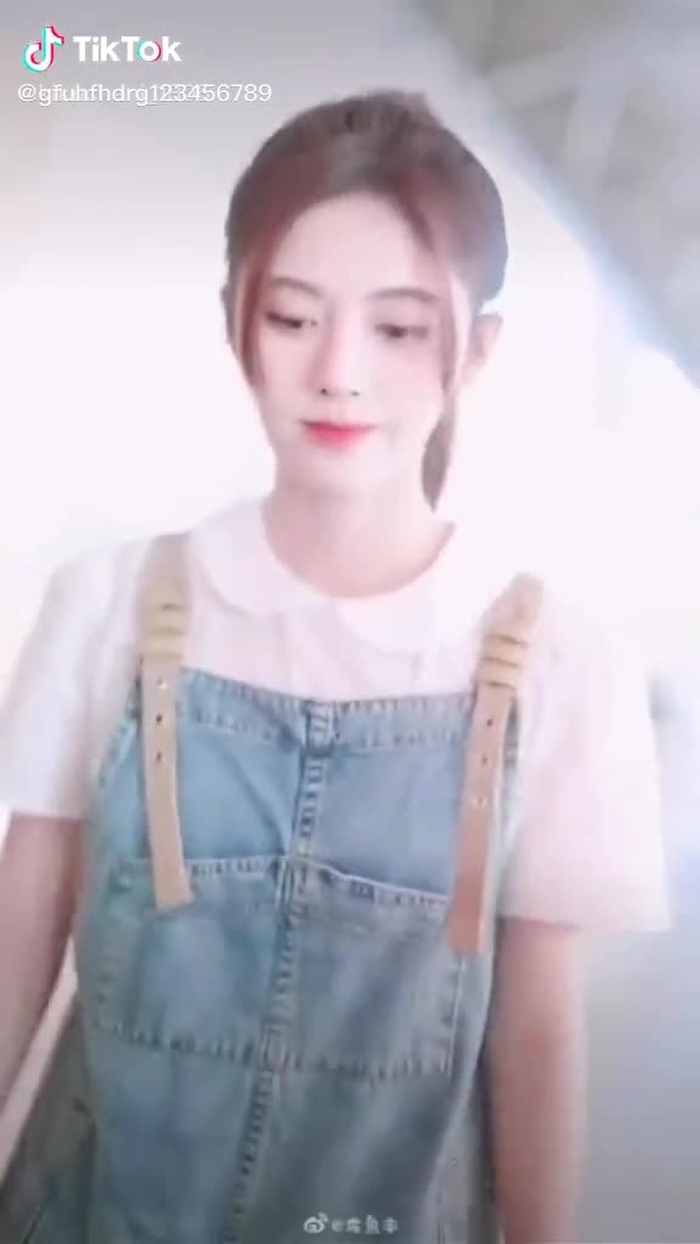 小柔SeeU_tiểu kim lùn (@xiaorouseeu9) on TikTok 46