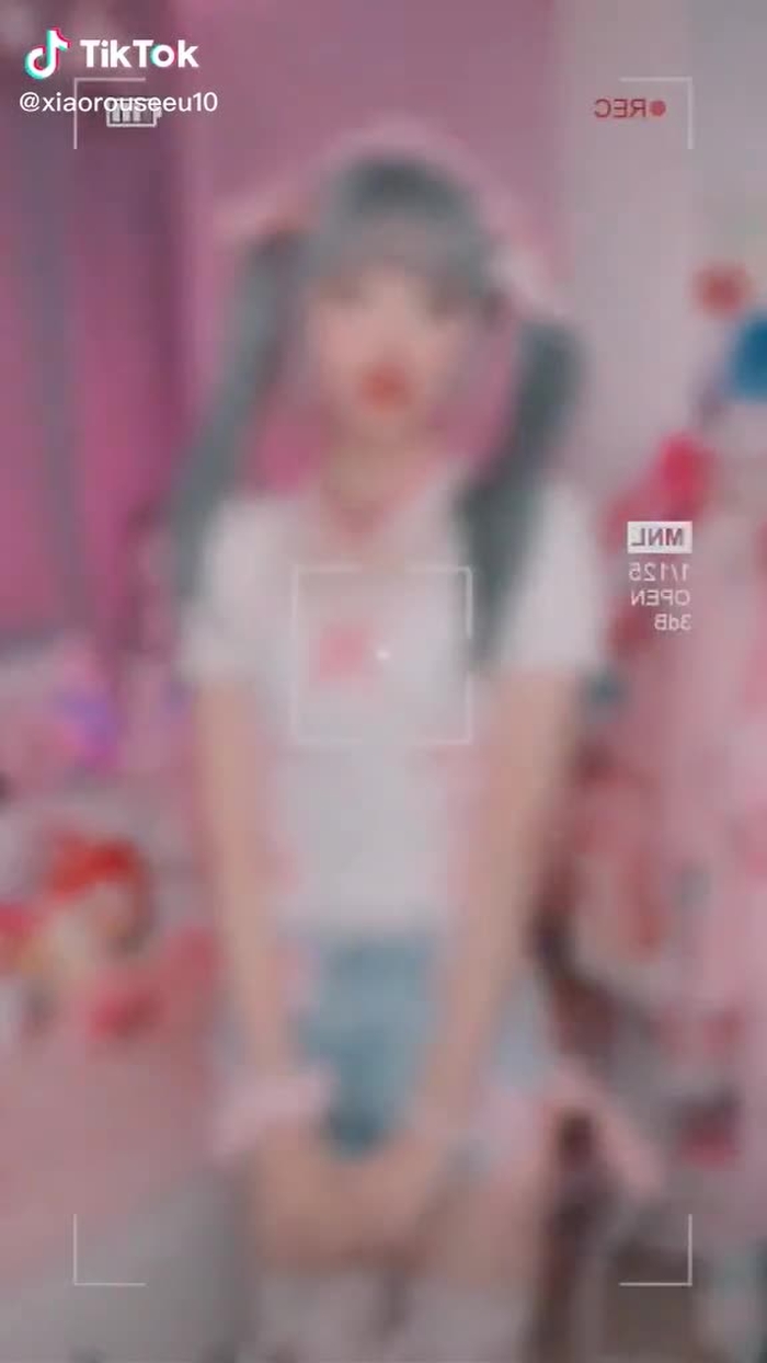 蓝白~#foryoupage #tiktok #cosplay #xiaorouseeu10