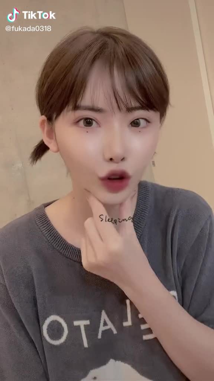 TikTok (ティックトック) で 深田えいみ (@fukada0318) の動画を見る 28