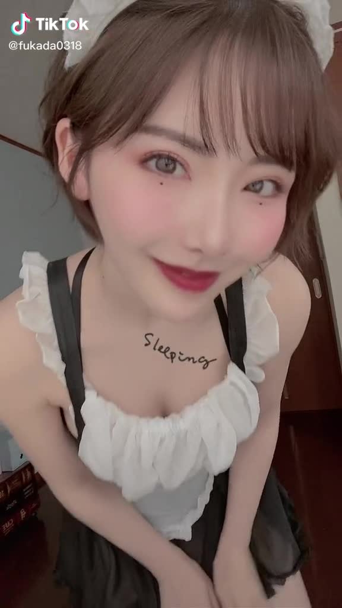 TikTok (ティックトック) で 深田えいみ (@fukada0318) の動画を見る 30
