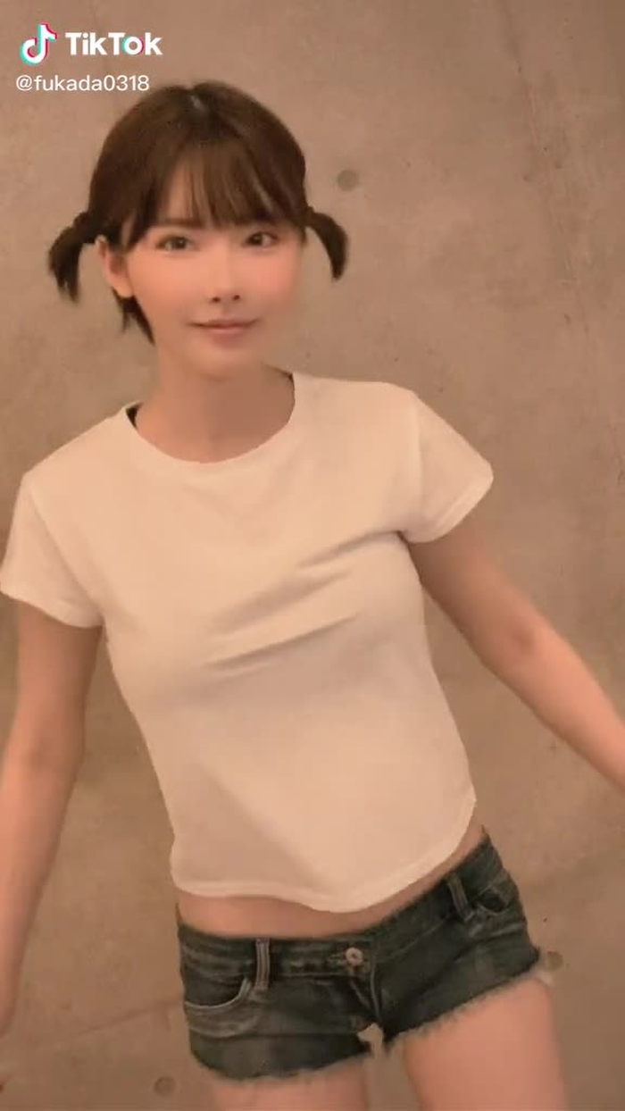 髪短かった