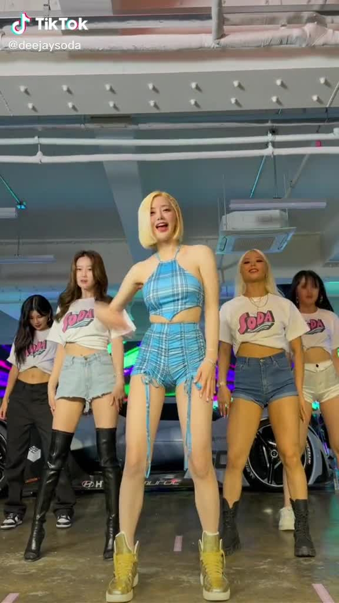 나랑 #오케이챌린지 할 사람?👌🏻💕Do this #okaychallenge with me ✨💕#djsoda #dj소다
