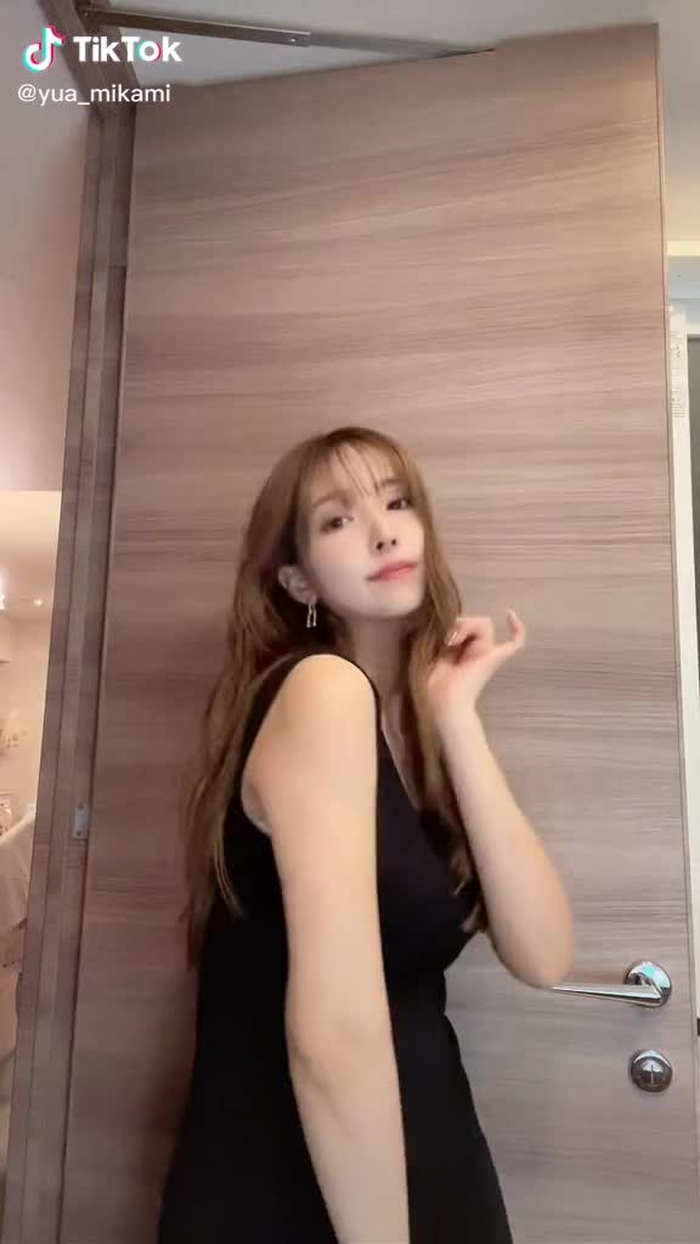 🖤