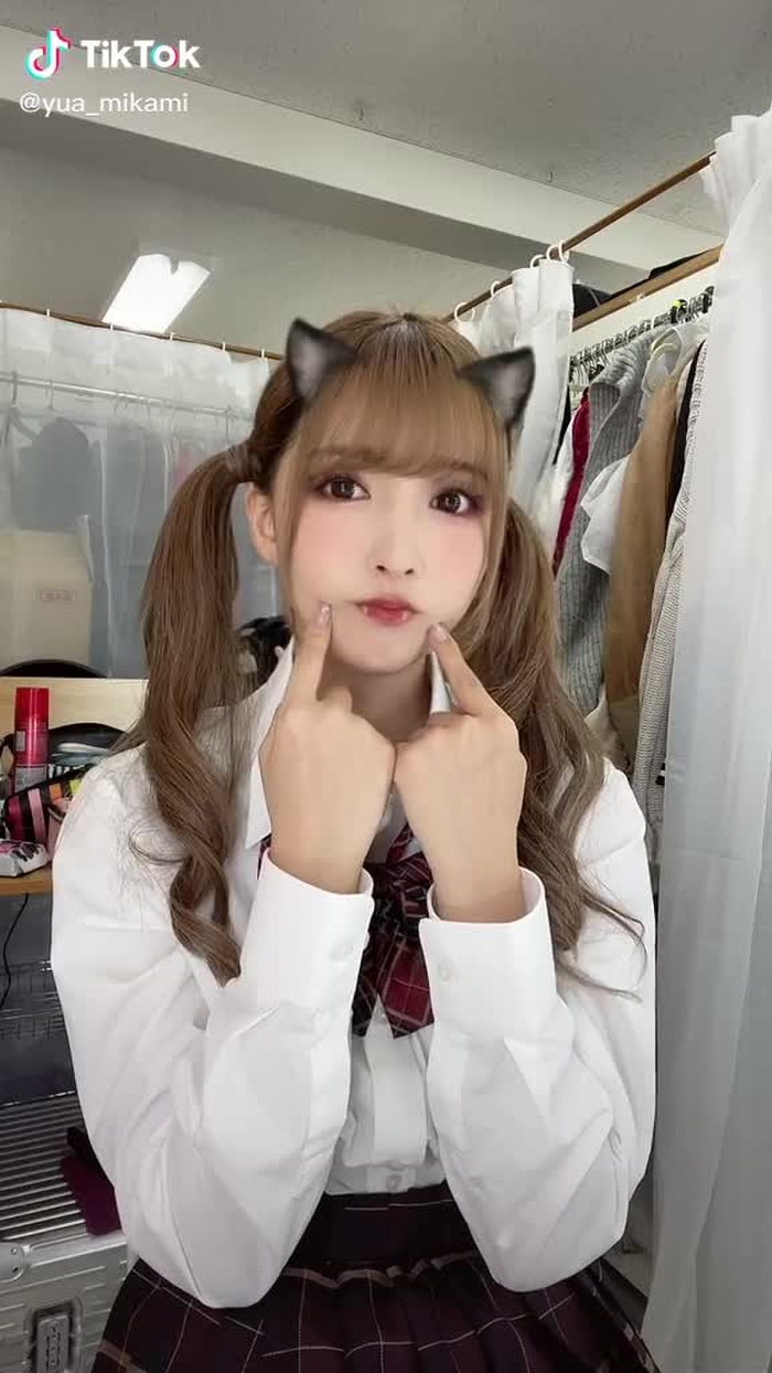 制服バージョン🐈