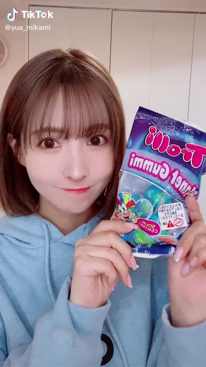 話題の🌍髪の毛短くなりました。#地球グミ#planetgummi