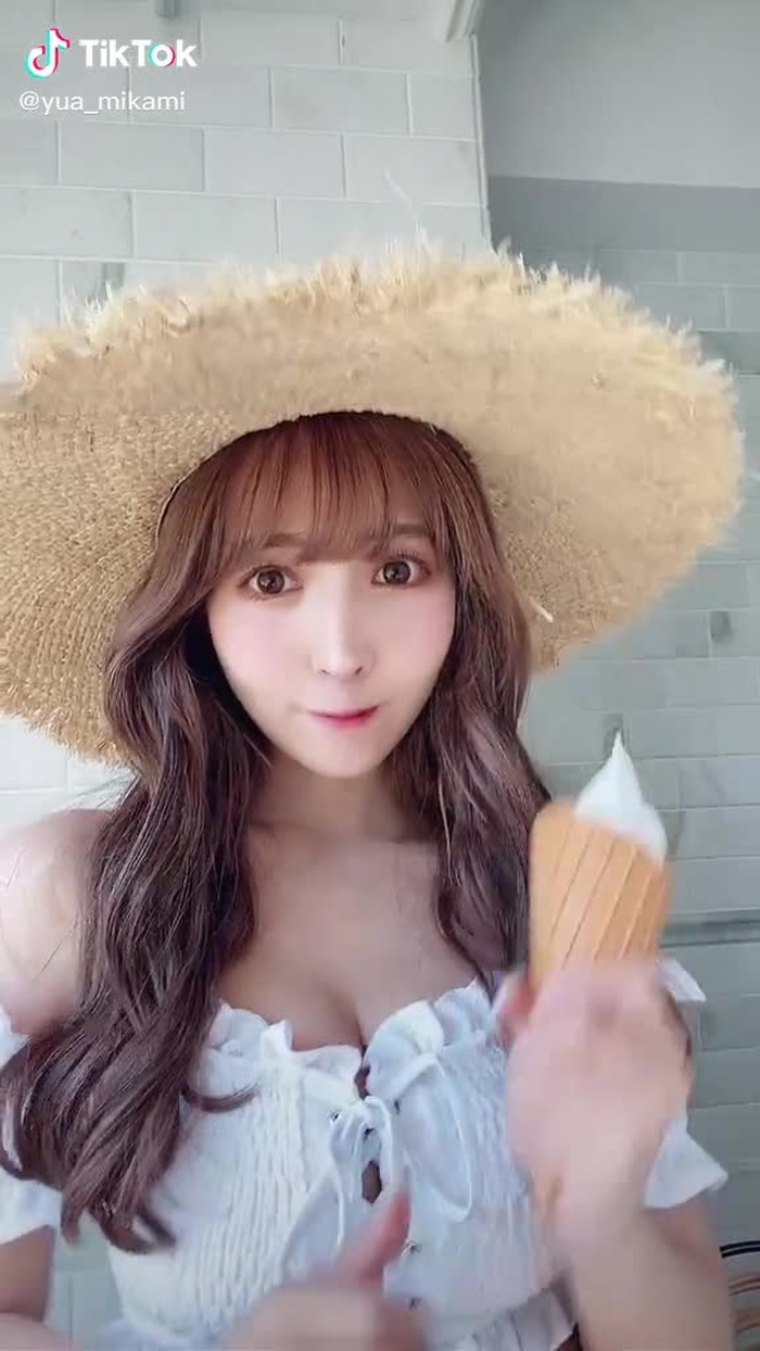 😋🍦#アイスクリームが溶けるその前に