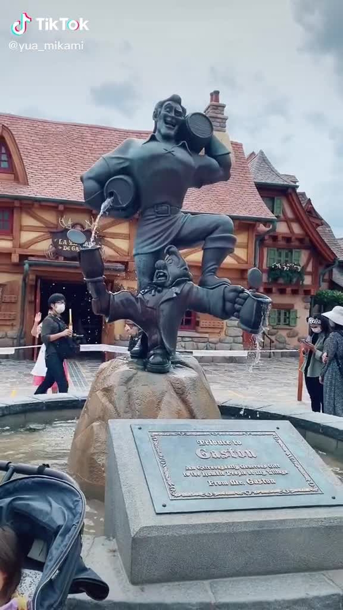 音がハマった😇🥀🏰#美女と野獣#ディズニーランド #美女と野獣エリア