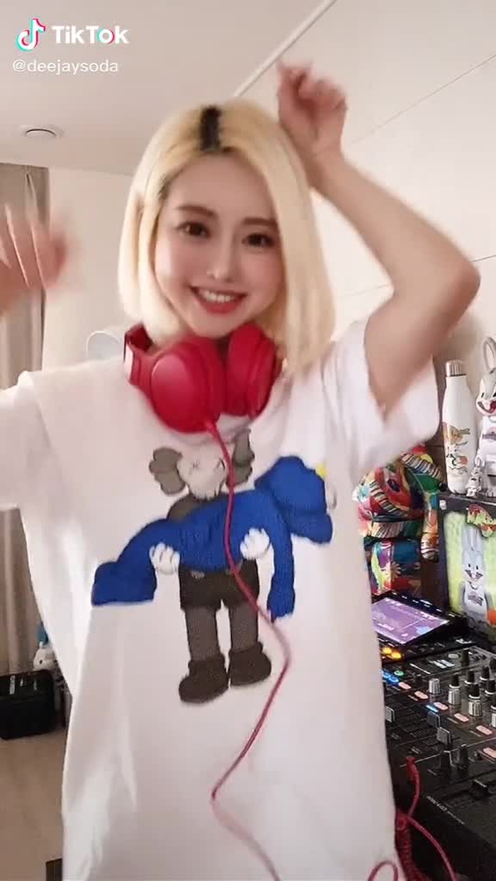 😈😈😈 DJ 악동