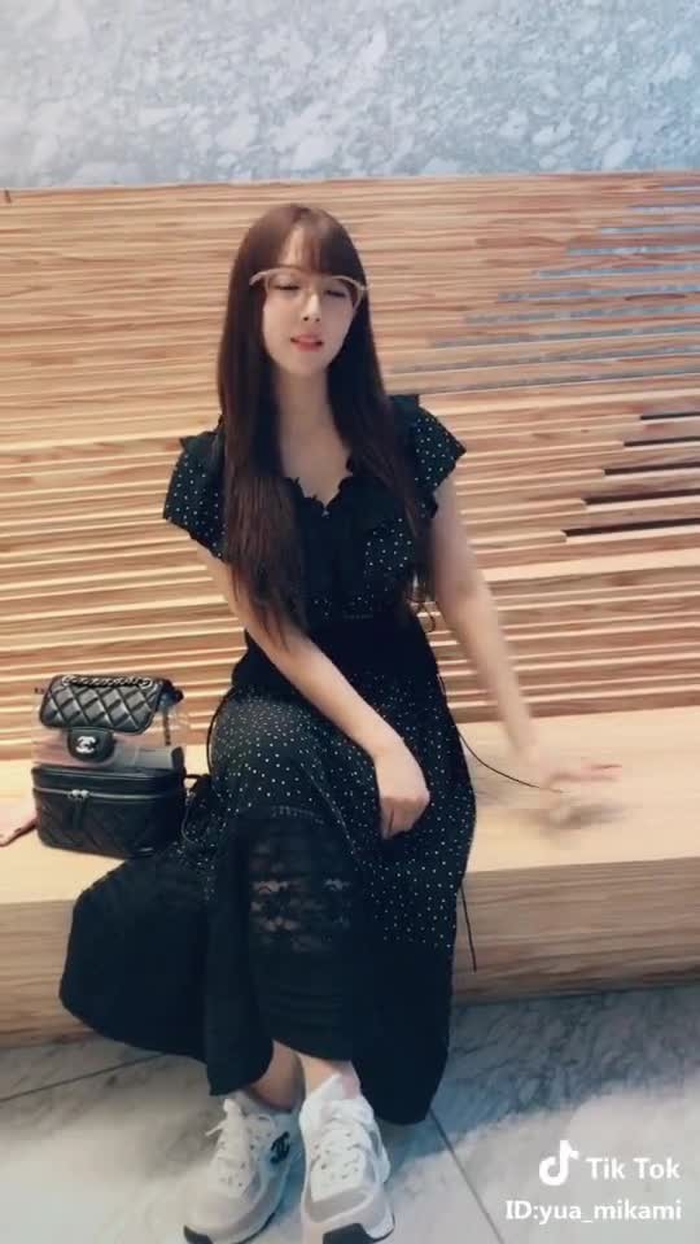 TikTok (ティックトック) で 三上悠亜 (@yua_mikami) の動画を見る 20