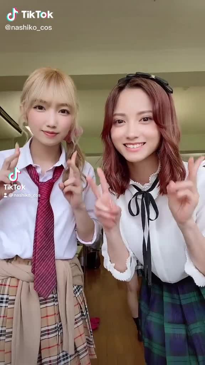陰キャ ポーズのレパートリー少なめ #ゼロイチ学園 #ポーズ合わせ #ポーズチャレンジ @meameachan