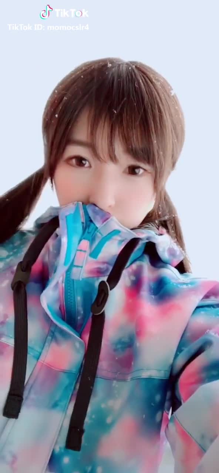 TikTok (ティックトック) で 月野もも (@momocslr4) の動画を見る 2