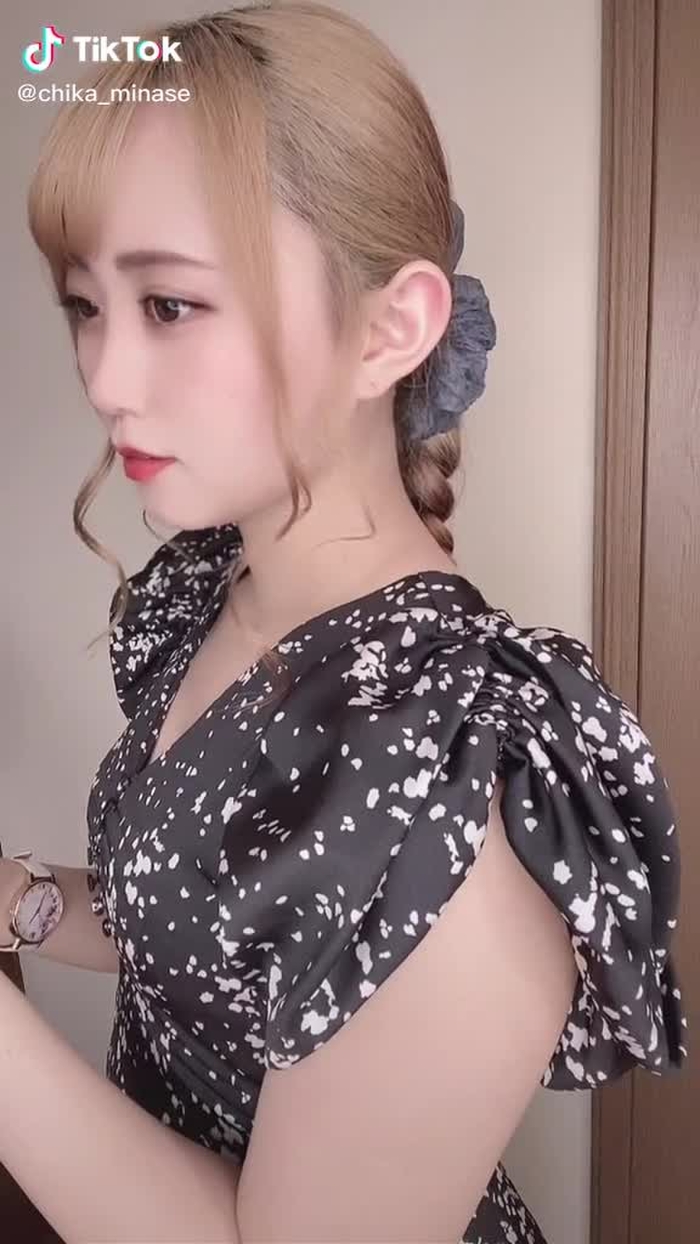 ぱかっ(電王透過したらツノどっかいった) #水瀬ちか #オススメのりたい #オススメ乗ってたら教えて #電王 #電王好きだったなぁ #ホワイトフィルター