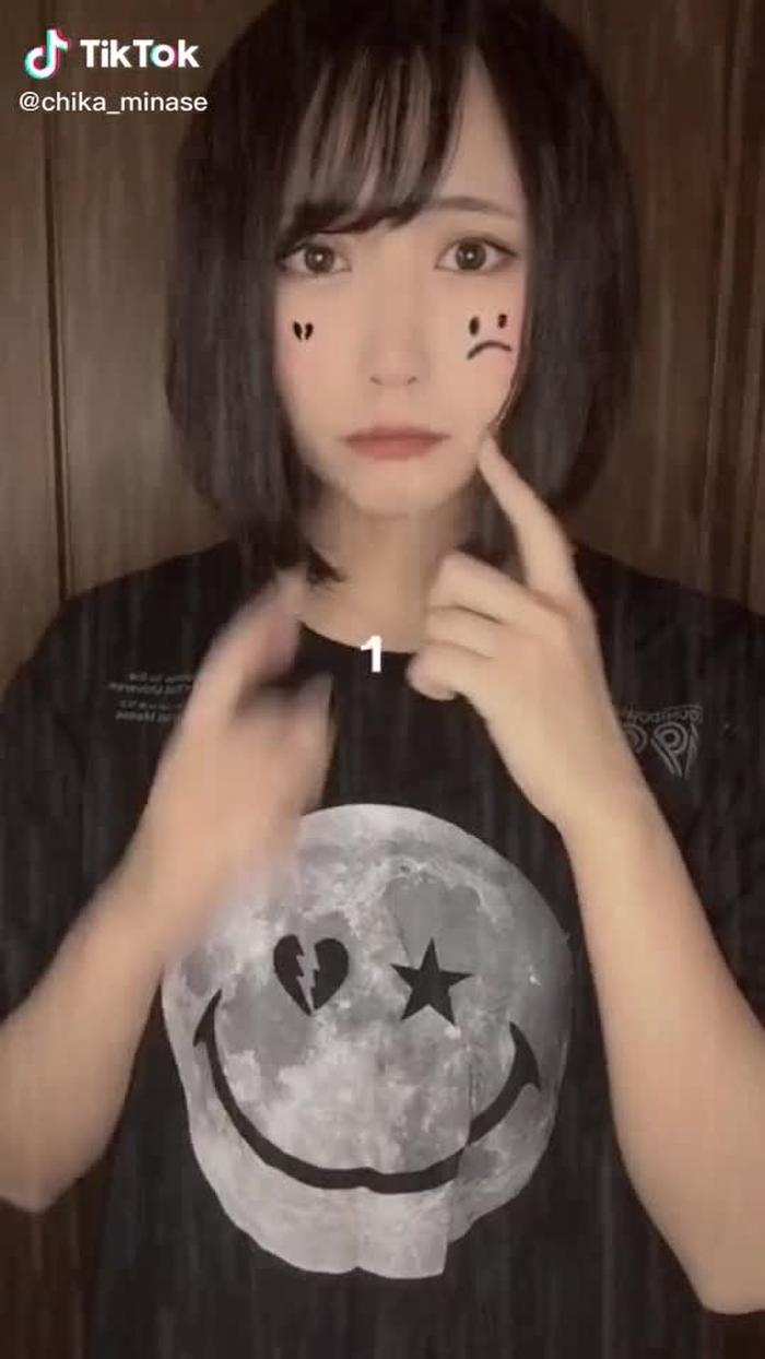 笑ってた方がいいね！ #梅雨真っ只中なので #水瀬ちか #おすすめにのりたい #いいねほしい #おすすめのってたら教えて