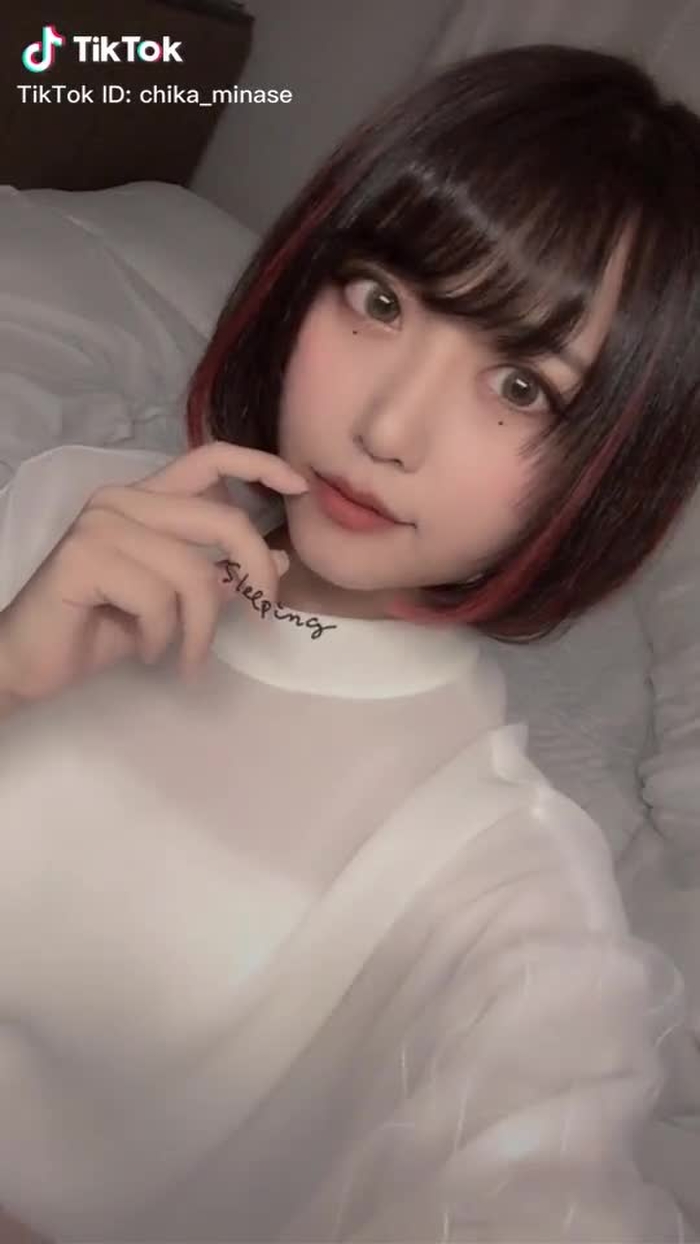 久々の投稿だーーー！にーと！にーと！にーーと！(髪型新しくなりました)#水瀬ちか#おすすめにのりたい