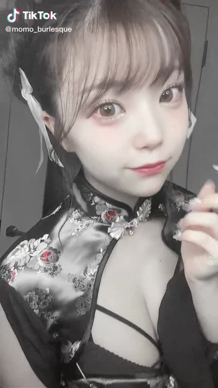 ⚠️運営さんこれはただの#チャイナ服 です#チャイナコスプレ です🥺消さないで🙇‍♀️#運営さん大好き #運営さんお願い大好き #バーレスク東京もも #バーレスク東京 #バーレスク #カラーコーディネーター #