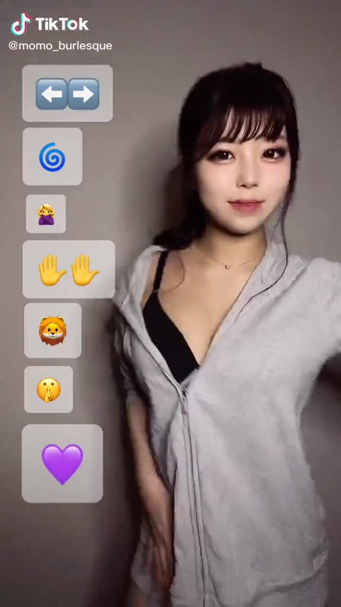 TikTok (ティックトック) で 🍑ももバーレスク東京🍑 (@momo_burlesque) の動画を見る 2