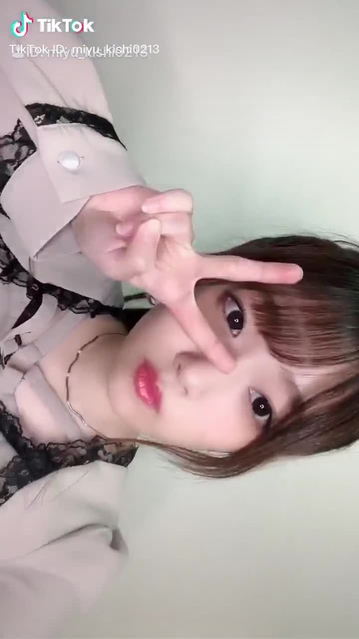 女の子って楽しいよね💄💕#おすすめのりたい #有名になりたい #運営さん大好きなんでおすすめ載せてください #ゼロイチファミリア #背伸びをしてても褒めてよね #フォローしてね #いいねください
