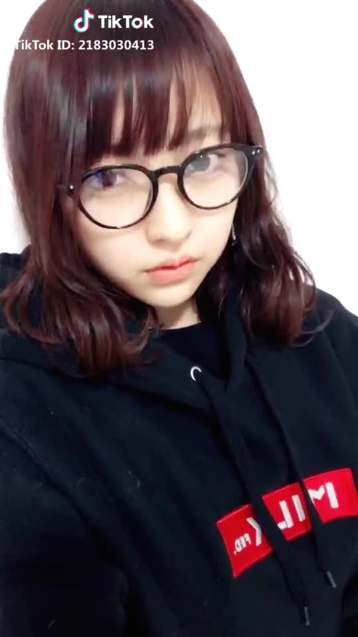 ファッションで陰キャしてないんで( ¨̮ )