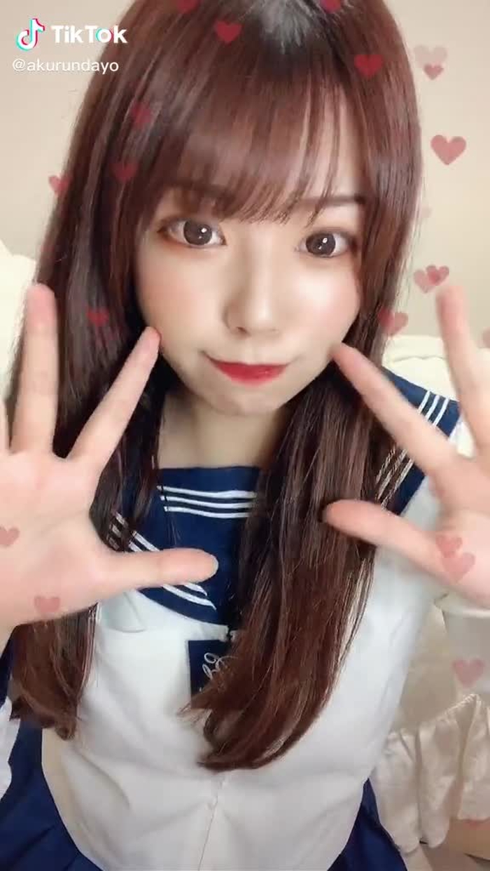 暇すぎてコスプレしてしまいました(すみません)  #ウィンクハート #おうちで過ごし隊 #おうちgw #おすすめにのりたい #tiktokに春が来た