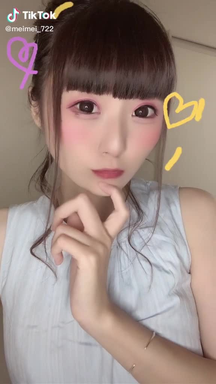 肩幅すごいなぁ🥲 #キャバ嬢 #キャバクラ #富山 #AZITO #推してくれますか