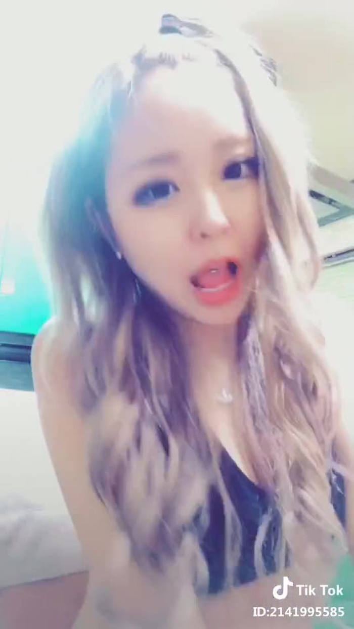 TikTok (ティックトック) で DCそら@バーレスク東京 (@dcsoraoo88) の動画を見る 2