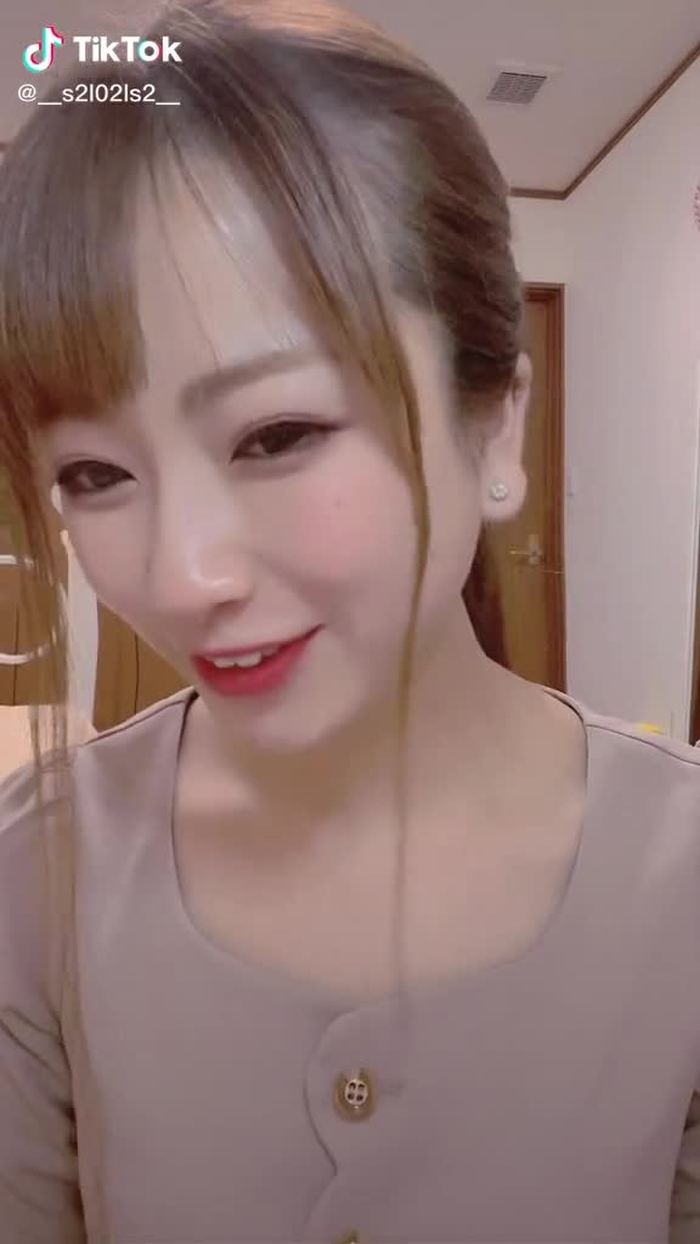 TikTok (ティックトック) で 🌻さかいゆりや🌻 (@__s2l02ls2__) の動画を見る 1