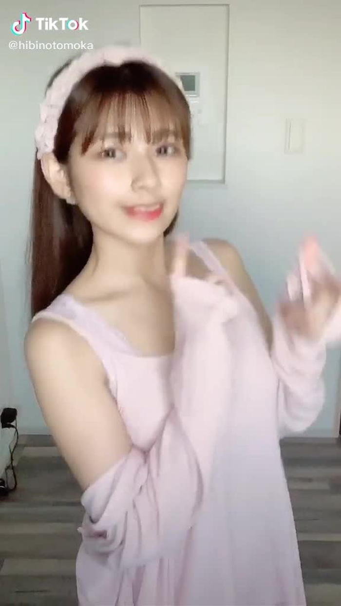 TikTok (ティックトック) で 日比野友香 (@hibinotomoka) の動画を見る 4