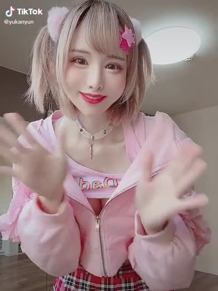 ASMR作品の声優デビューしました！プロフィール欄のリンクからダウンロードできるので聞いてみてくださいっ #告知 #ASMR #声優