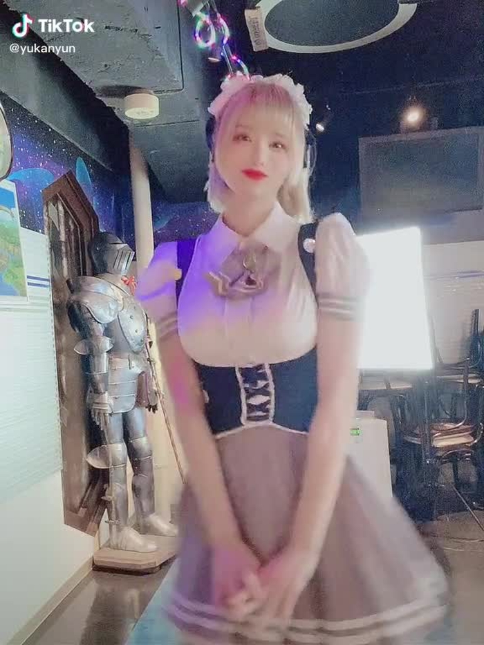 アフィリア制服🥰 #コンカフェ #メイドカフェ