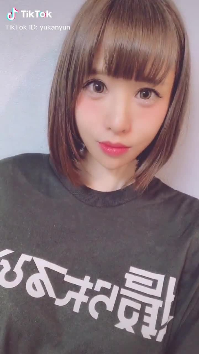 べ
