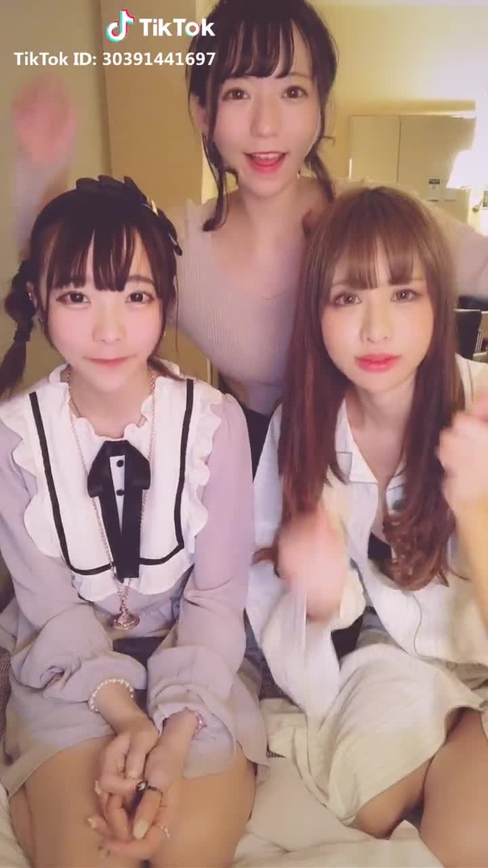 #小悪魔ウィンク 女子会💖#ウィンク @小日向みのり @かみてゃん。🍜🍥【めるプリ】