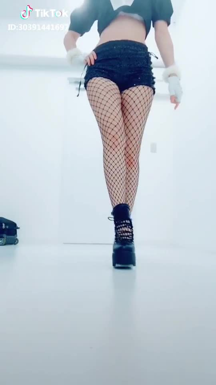 秋冬衣装お披露目しましたっ