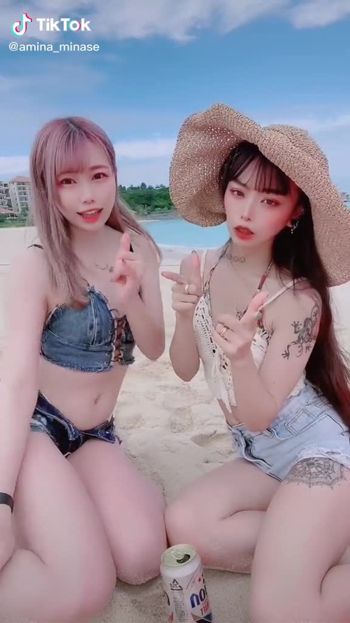 めっちゃ夏だけど２月の動画だよん🎶🏖☀️ #沖縄 #海 #水着 #ビキニ