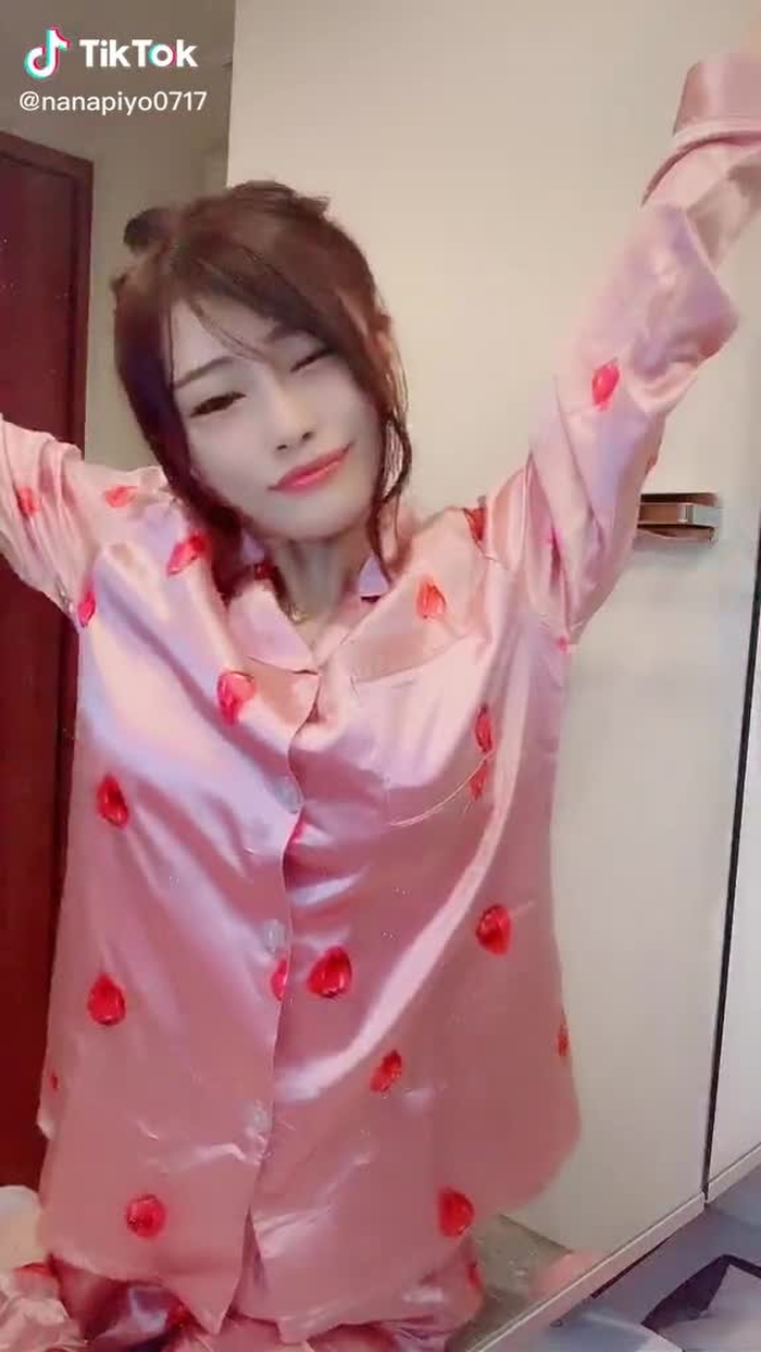 気のせい？ #waipeitup コメント返すよん☁️