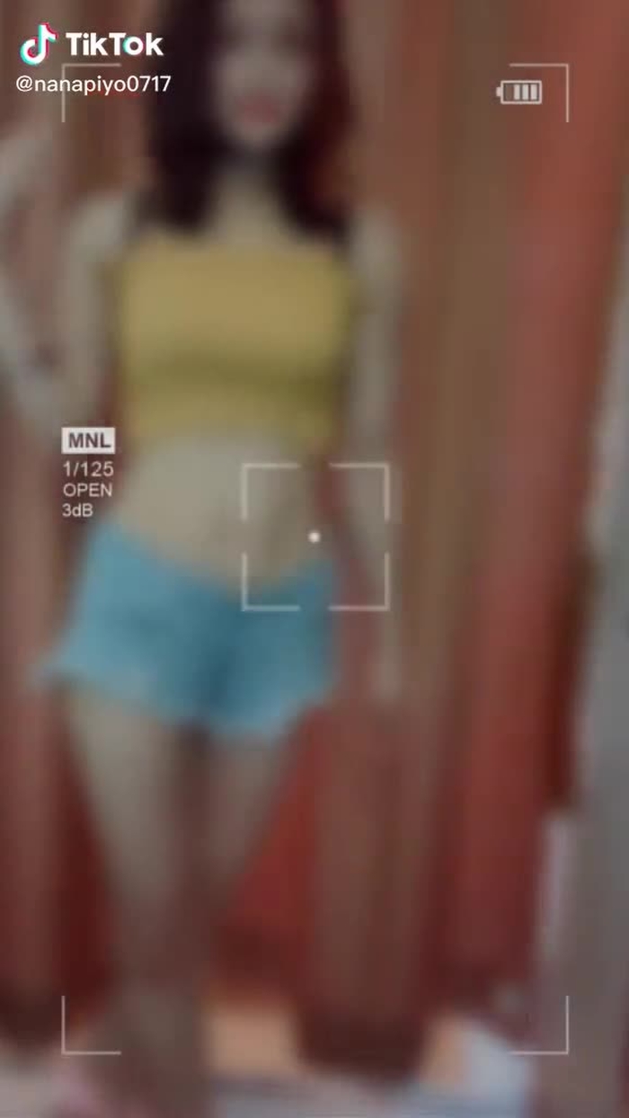 撮影の合間に撮ったけんめっちゃ適当なってもーた🤦‍♀️ #どうにかなりそう #TikTokダイエット #バズれ
