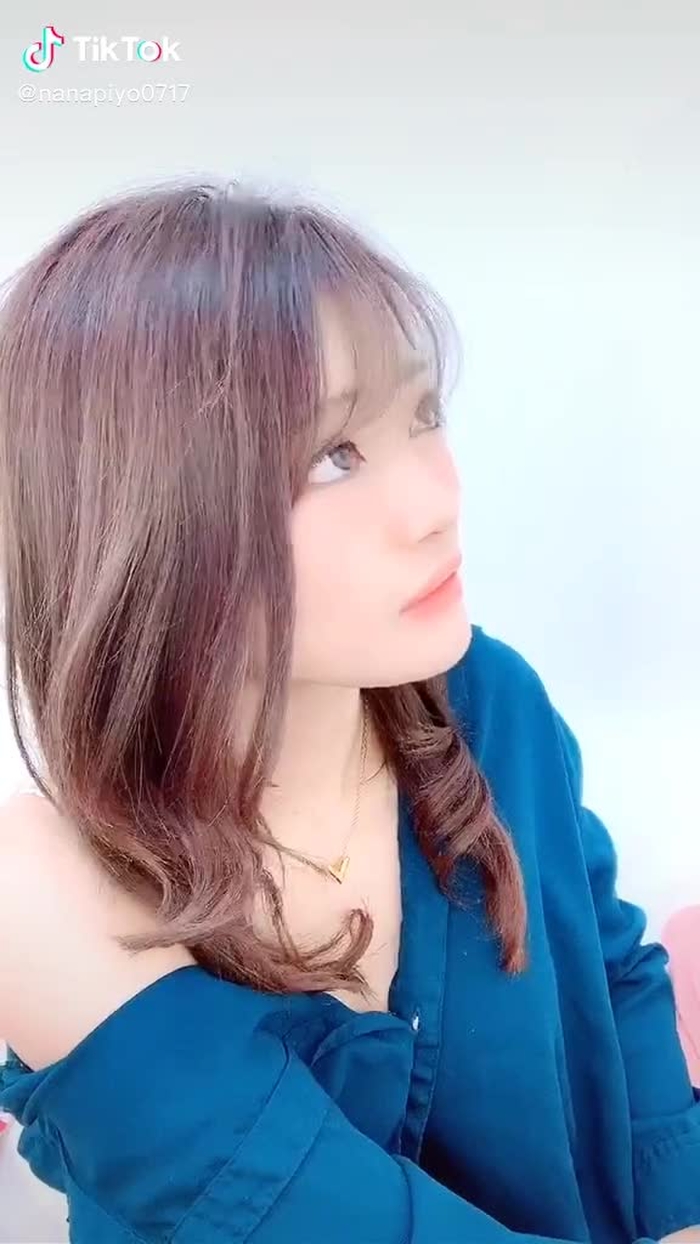 TikTok (ティックトック) で 七海ひな🐣💕 (@nanapiyo0717) の動画を見る 16
