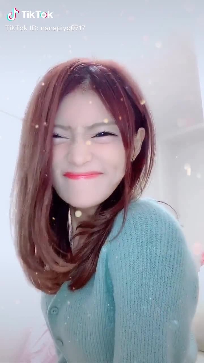 TikTok (ティックトック) で 七海ひな🐣💕 (@nanapiyo0717) の動画を見る 60