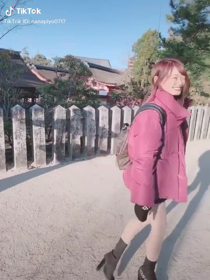 TikTok (ティックトック) で 七海ひな🐣💕 (@nanapiyo0717) の動画を見る 76