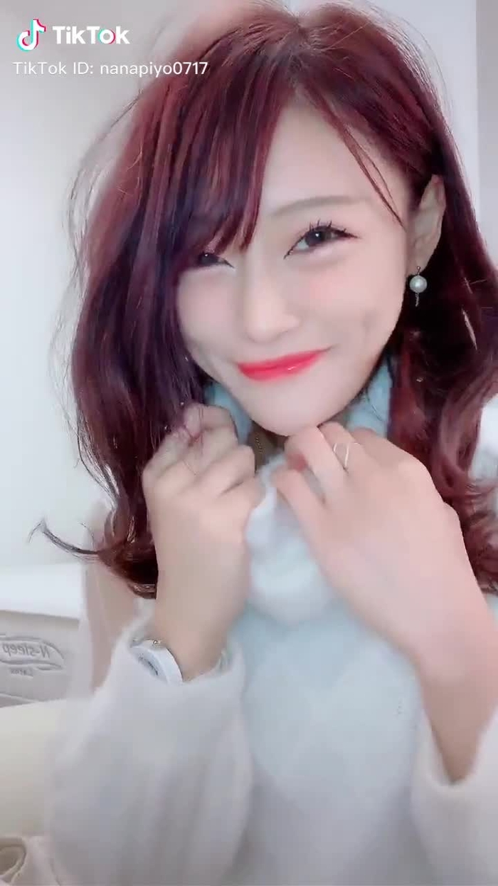 TikTok (ティックトック) で 七海ひな🐣💕 (@nanapiyo0717) の動画を見る 86