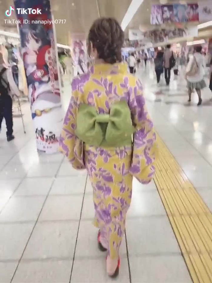 TikTok (ティックトック) で 七海ひな🐣💕 (@nanapiyo0717) の動画を見る 167