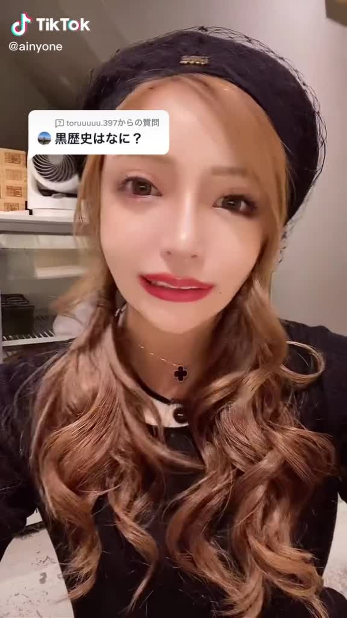 @toruuuuu.397 への回答 ラーメン食べながら答えてます💞黒歴史とか作ってなんぼでしょ.🤣