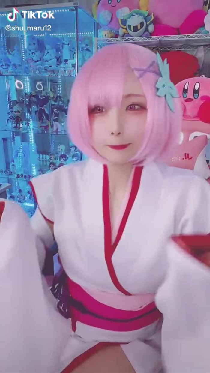 ｿﾜｿﾜ((*´ω｀*))ﾓｼﾞﾓｼﾞ #リゼロ #ラム #ラム幼少期 #ラムのラブソング #コスプレイヤー