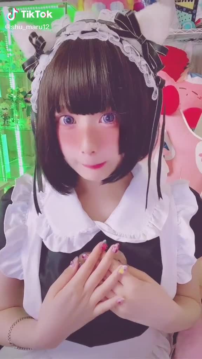 より目ができない(༎ຶ⌑༎ຶ)何が出るかわかった人～🤪？#日焼けしちゃった #猫耳メイド